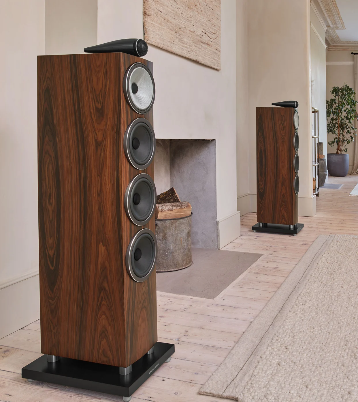 Bowers & Wilkins 700 Series Floorstanding Speaker in Mocha - 702 S3 (M)