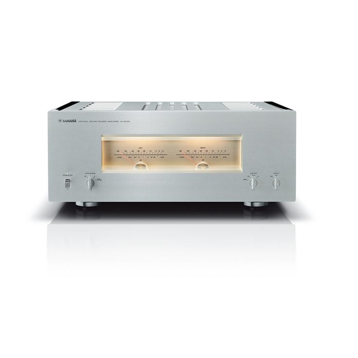 Yamaha Power Amplifier in Silver -M5000 (S)