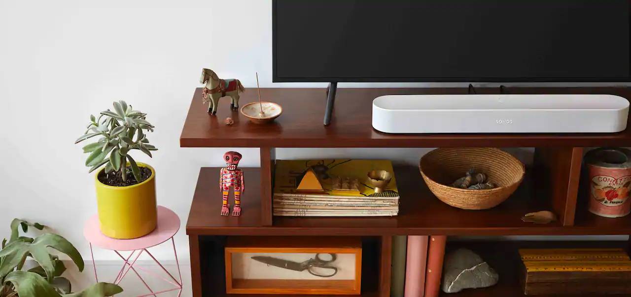 Sonos Smart TV Sound Bar with Amazon Alexa Built-in White Beam (W) - BEAM1US1